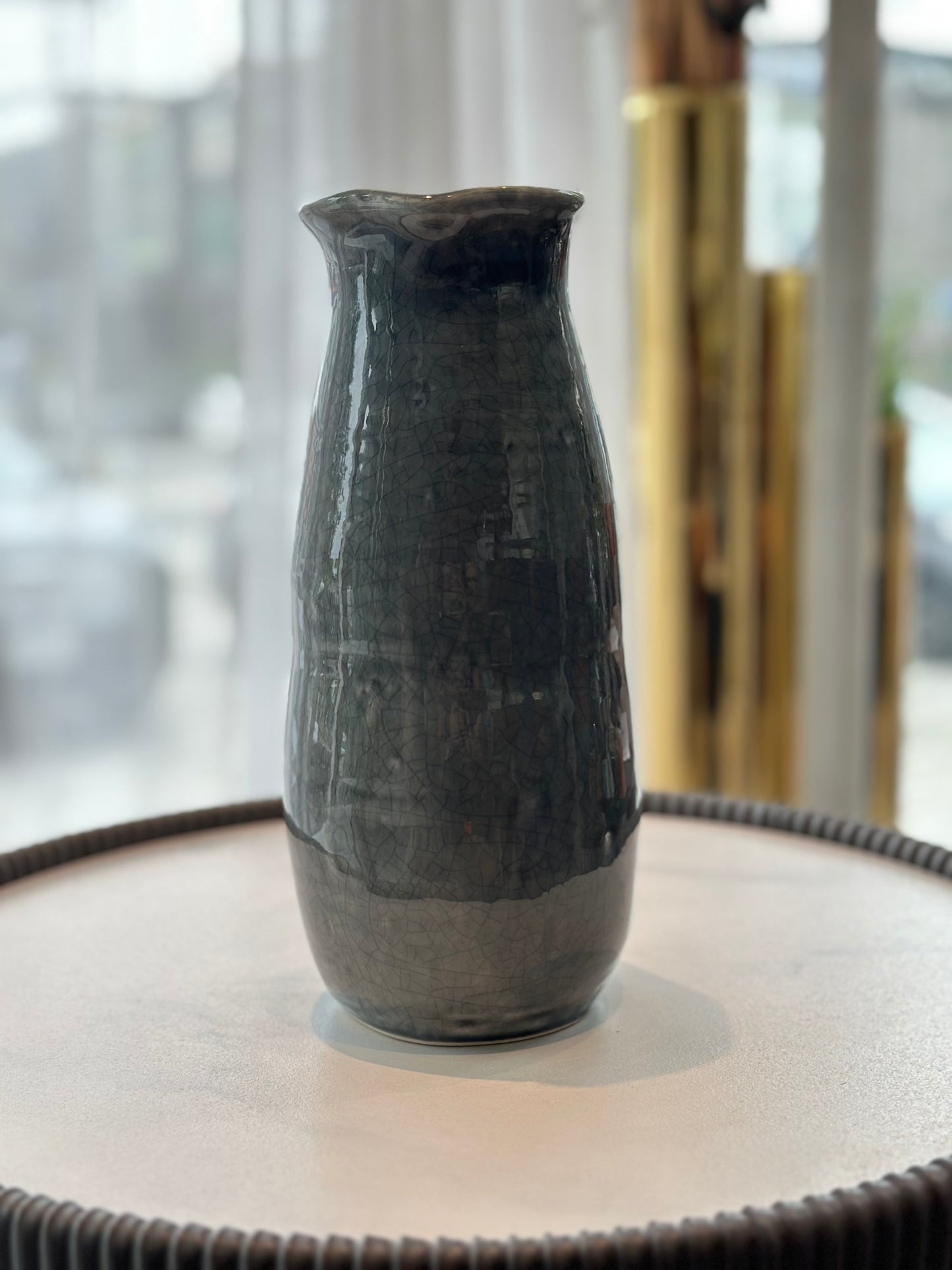 Ceramic table vase